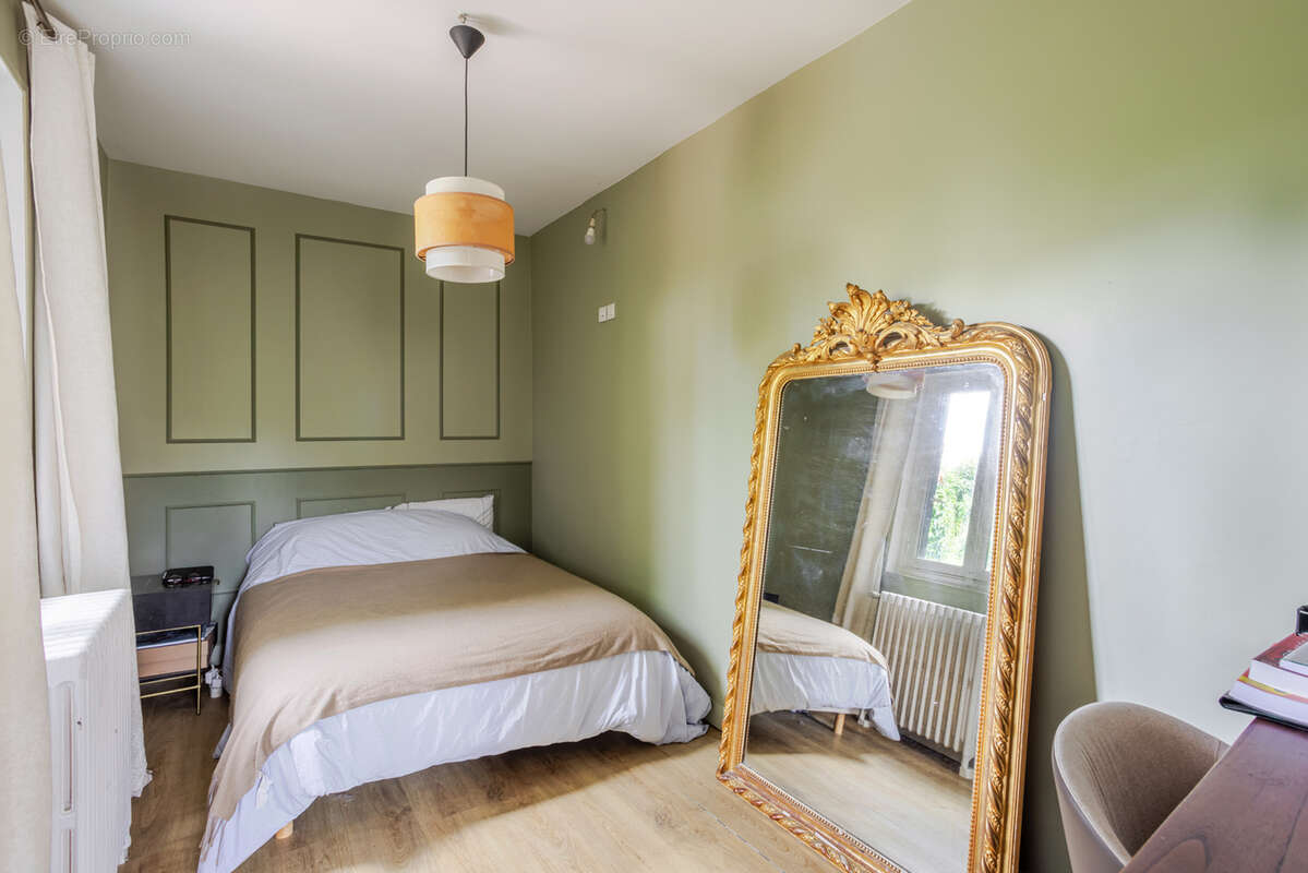 Maison 6 pièces sur terrain de 342m² - photo 8