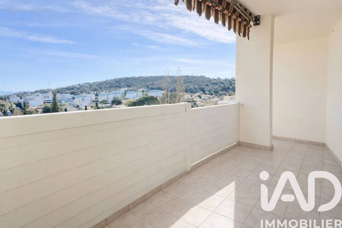 Photo 1 - Appartement à LA VALETTE-DU-VAR
