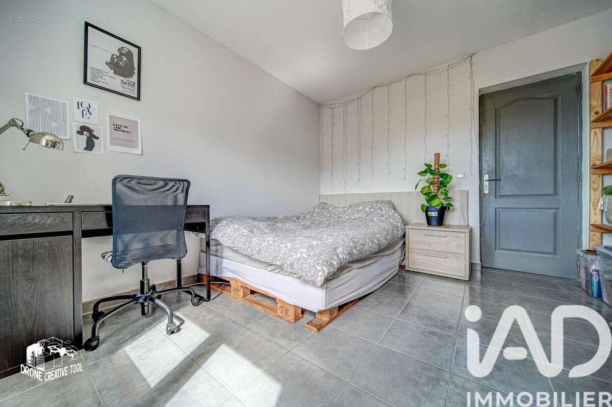Photo 5 - Appartement à AUDUN-LE-TICHE