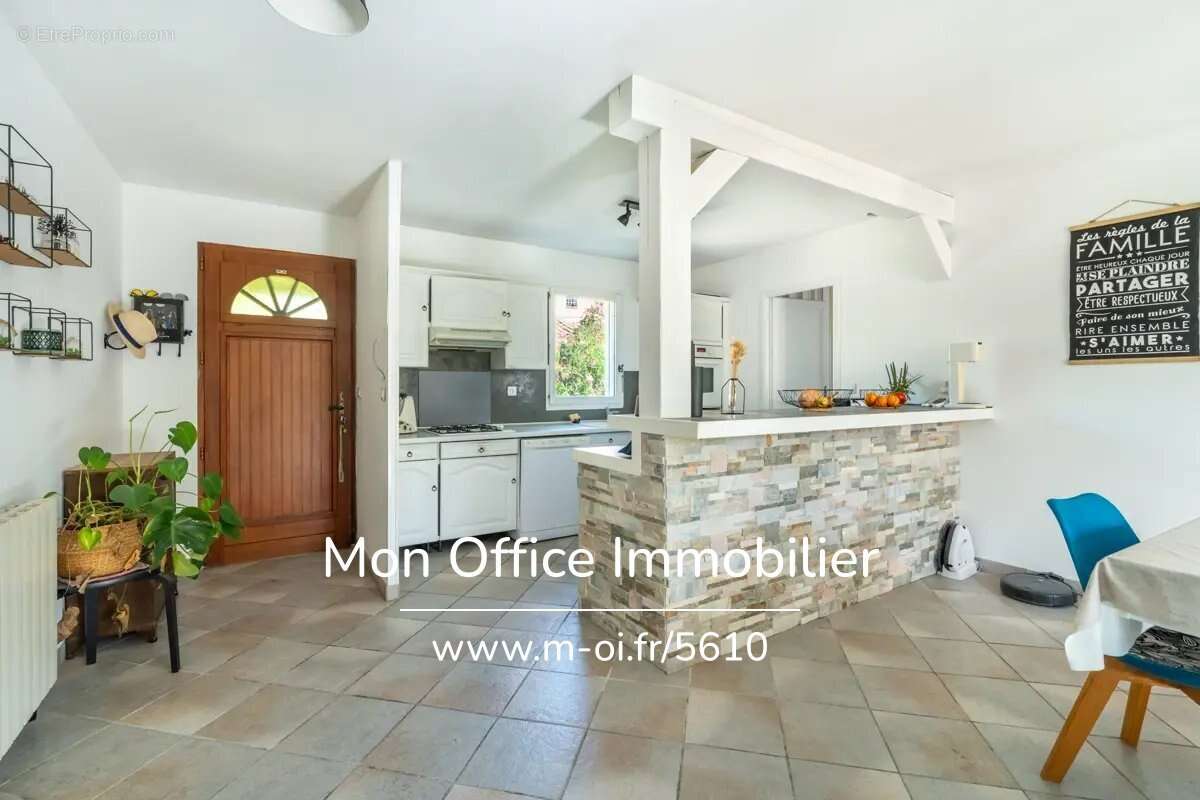 Maison à BOUC-BEL-AIR