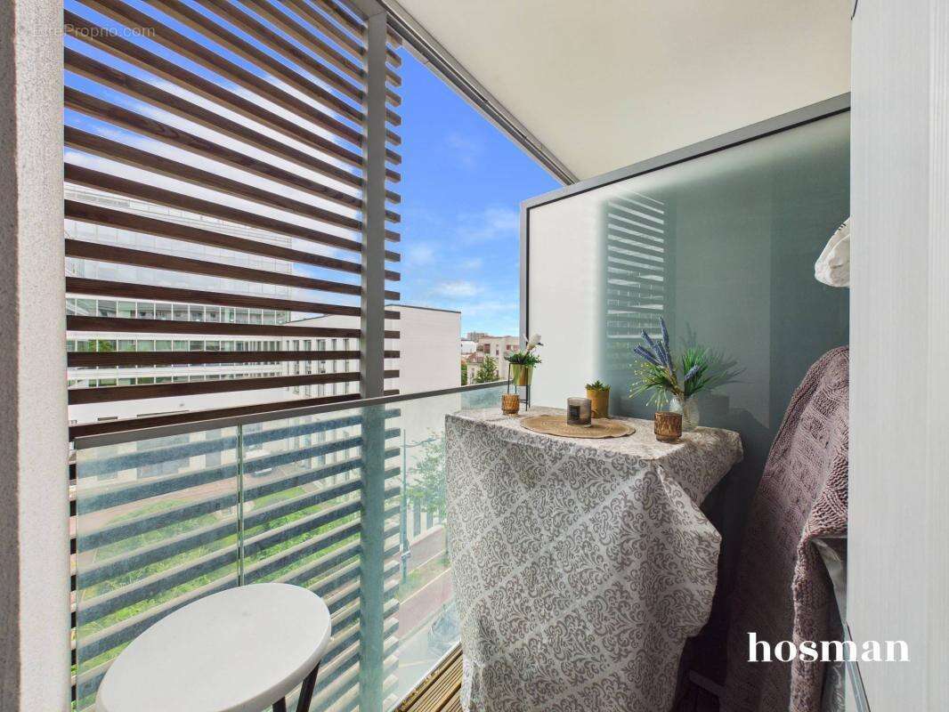 Appartement à GENNEVILLIERS