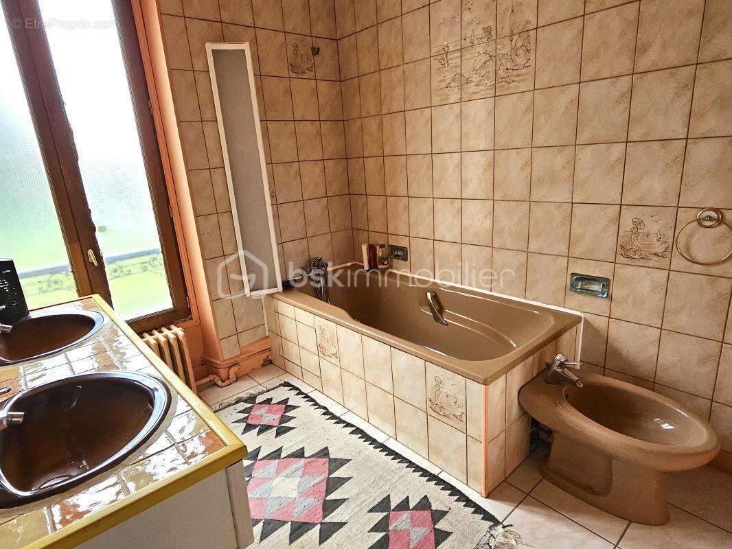 Maison bourgeoise de 227 m² – Centre de Choisy-en-Brie – Idéale famille ou investisseur - photo 14