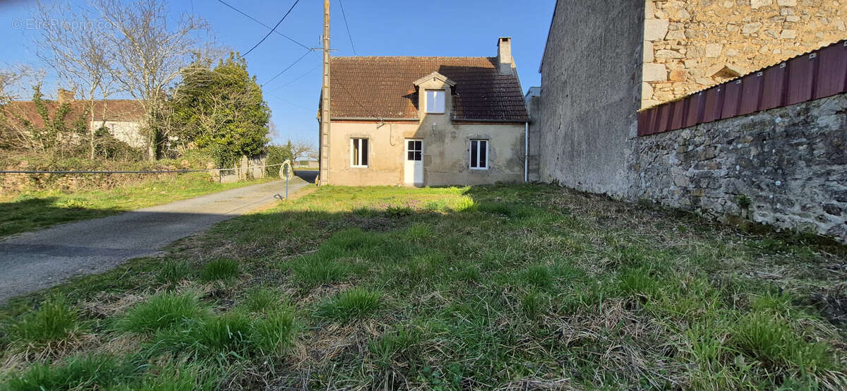 Maison à LAMAIDS