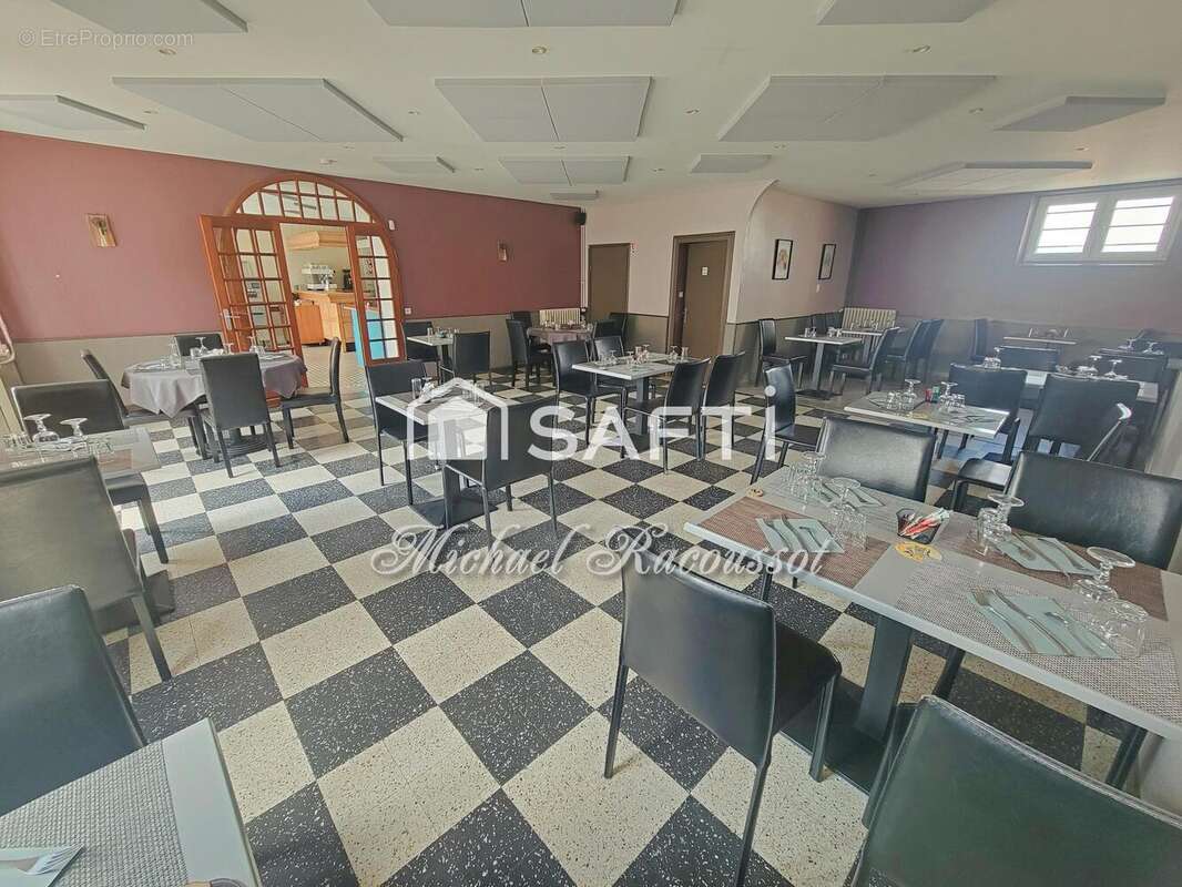 Photo 6 - Commerce à SAINT-EUSEBE