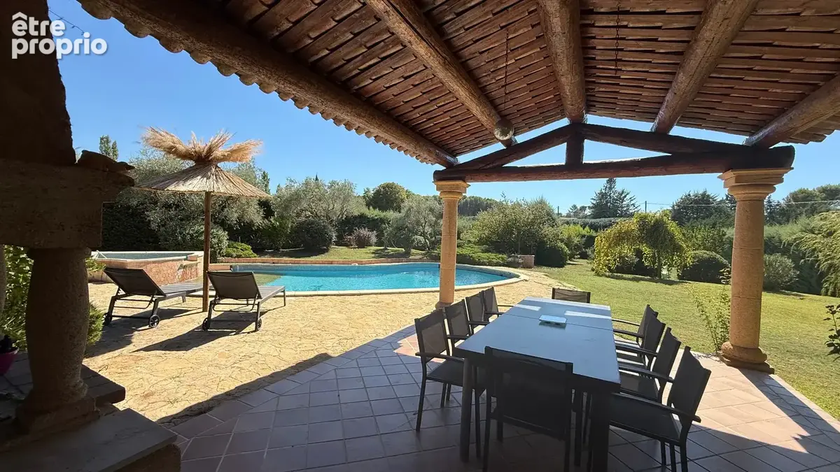 Propriété à vendre entre Peynier et Trets sur plus d'un hectare, maison principale environ 225 m2 - photo 18