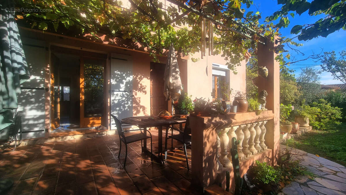 Maison à LA FARLEDE