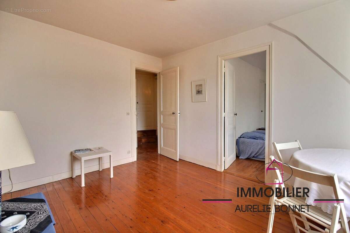 Appartement à TROUVILLE-SUR-MER