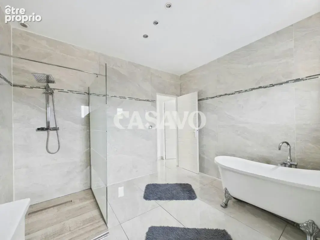 Vente Maison 4 pièces de 106m² - 33530 Bassens - photo 8