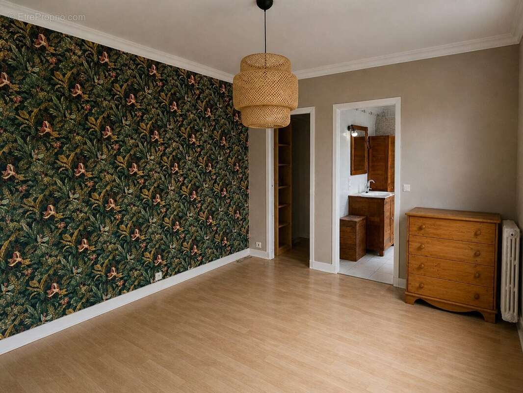 8-Niveau1-Chambre1 - Maison à RUEIL-MALMAISON