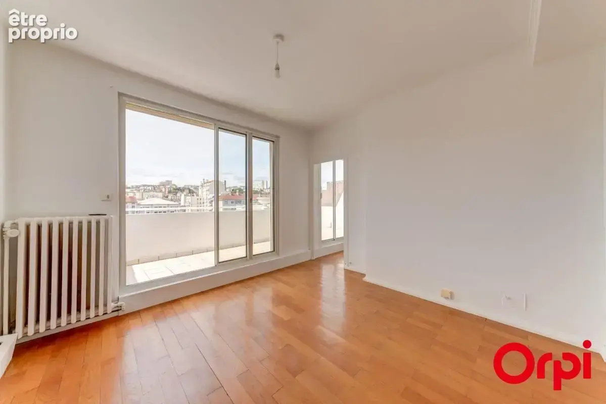 Appartement À Vendre T3 avec terrasse - photo 6