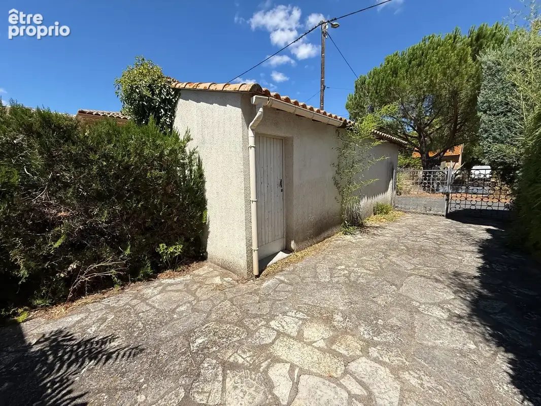 Maison de plain pied  avec piscine sur 2420 m2 de terrain arbore - photo 36