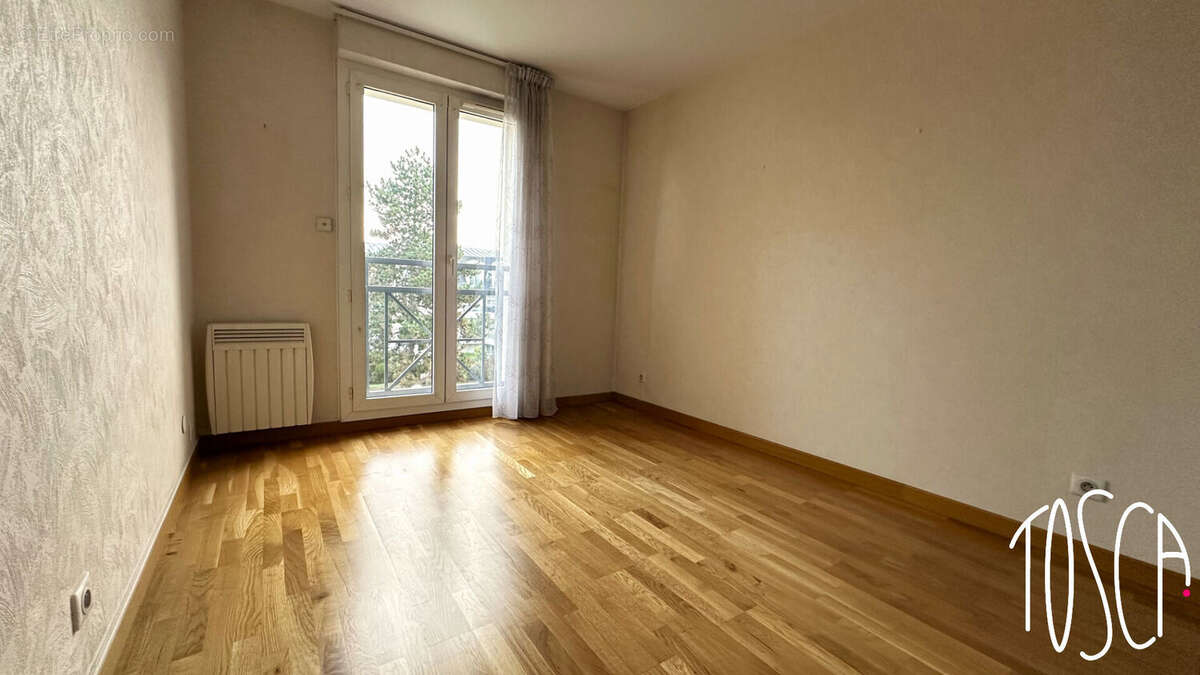 Appartement à THIAIS
