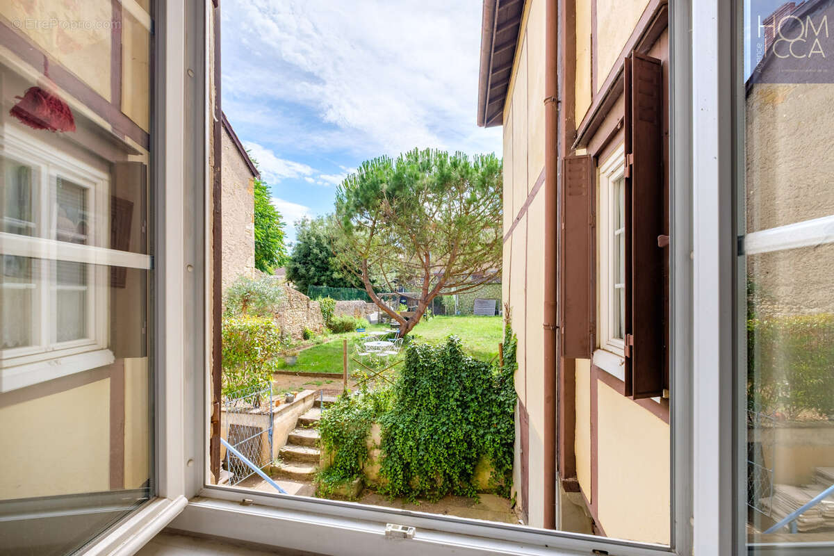 Appartement à VILLEFRANCHE-SUR-SAONE