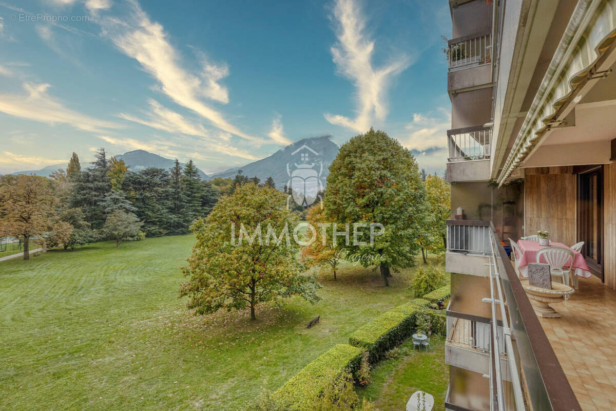 Appartement à SAINT-EGREVE