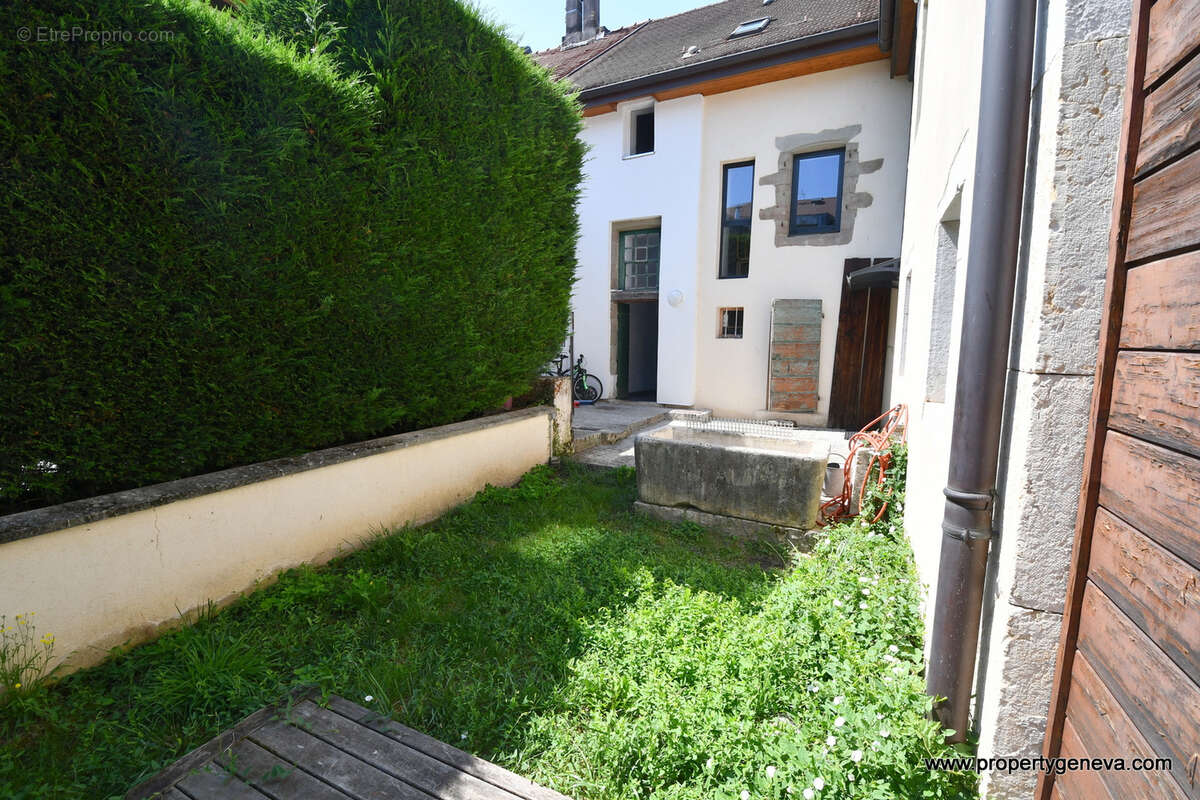 Maison à FERNEY-VOLTAIRE
