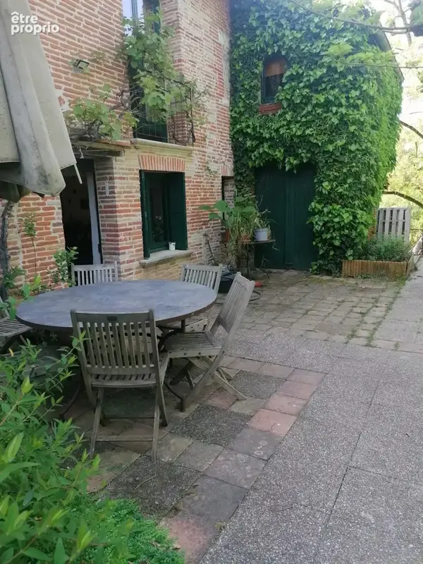 Maison à LABASTIDE-SAINT-GEORGES