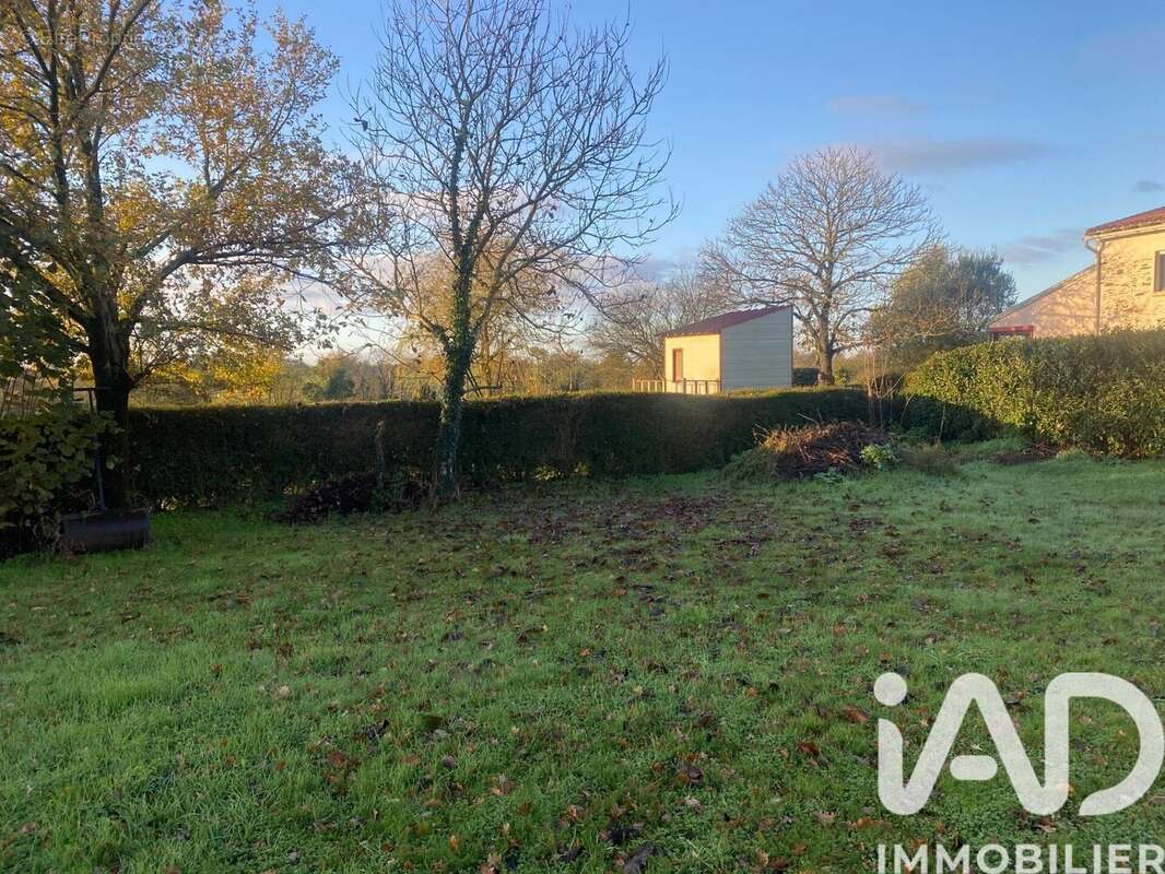 Photo 5 - Terrain à LE FUILET