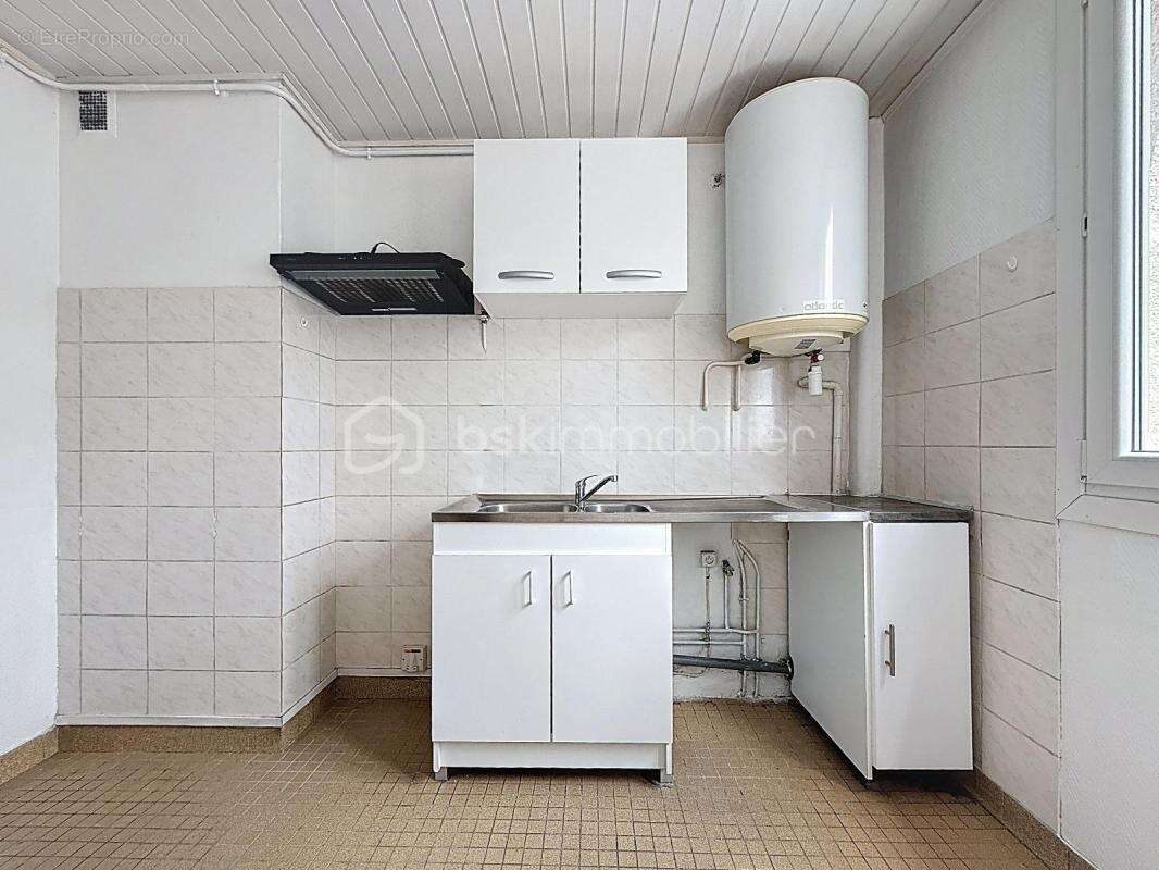 3 PIÈCES LUMINEUX AU CŒUR DU BLANC-MESNIL - Idéal premier achat ou investissement locatif - photo 3