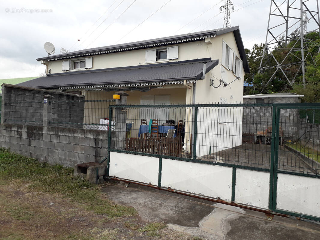 Maison à SAINT-DENIS
