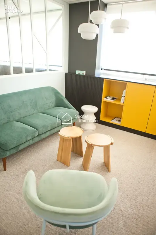 Bureaux contemporains de 121 m2 entièrement rénovés avec 4 stationnements privatifs   DPE C - photo 10