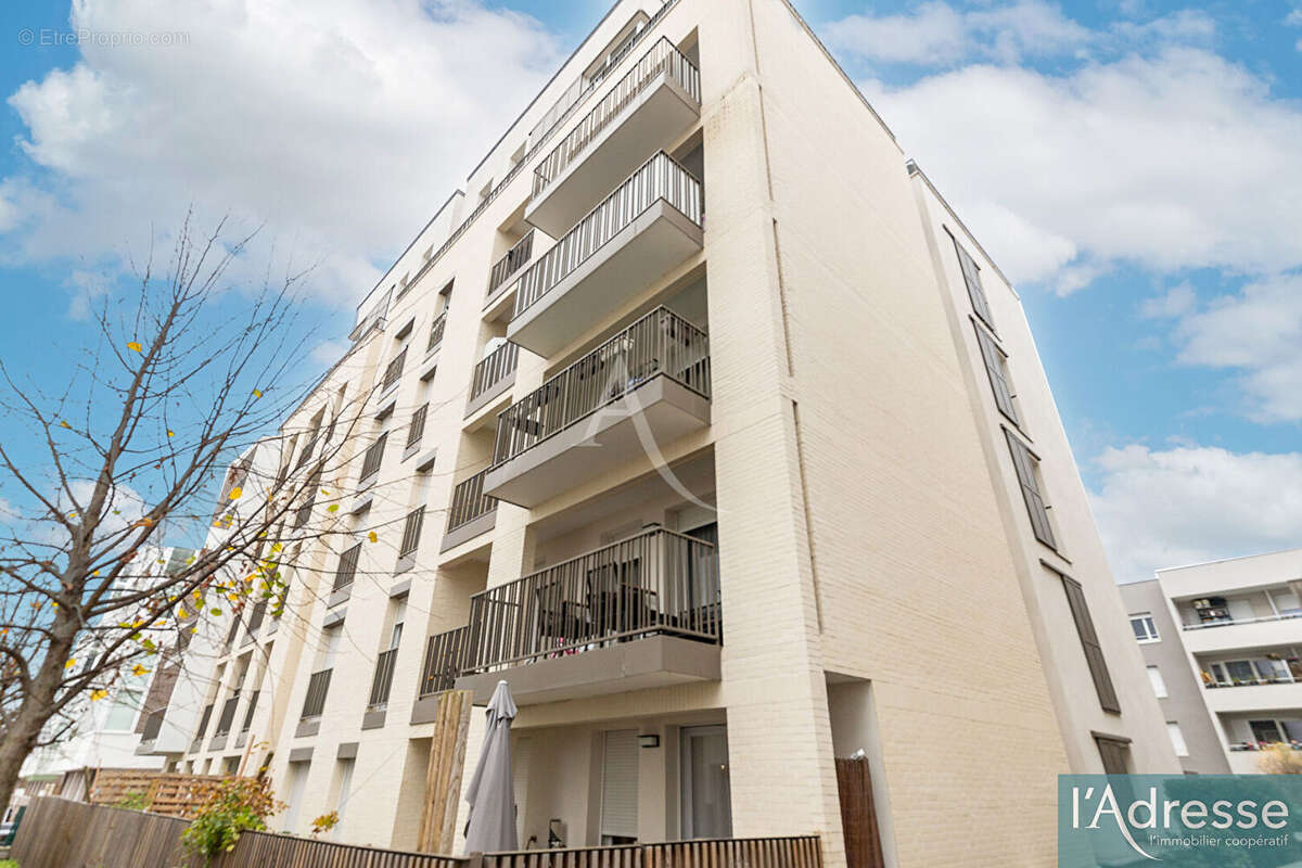 Appartement à ATHIS-MONS