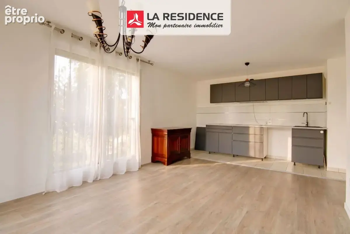 Appartement 58 m² à Beauchamp  - photo 2