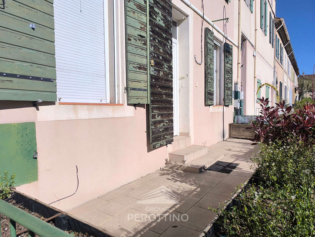 Appartement à CADOLIVE