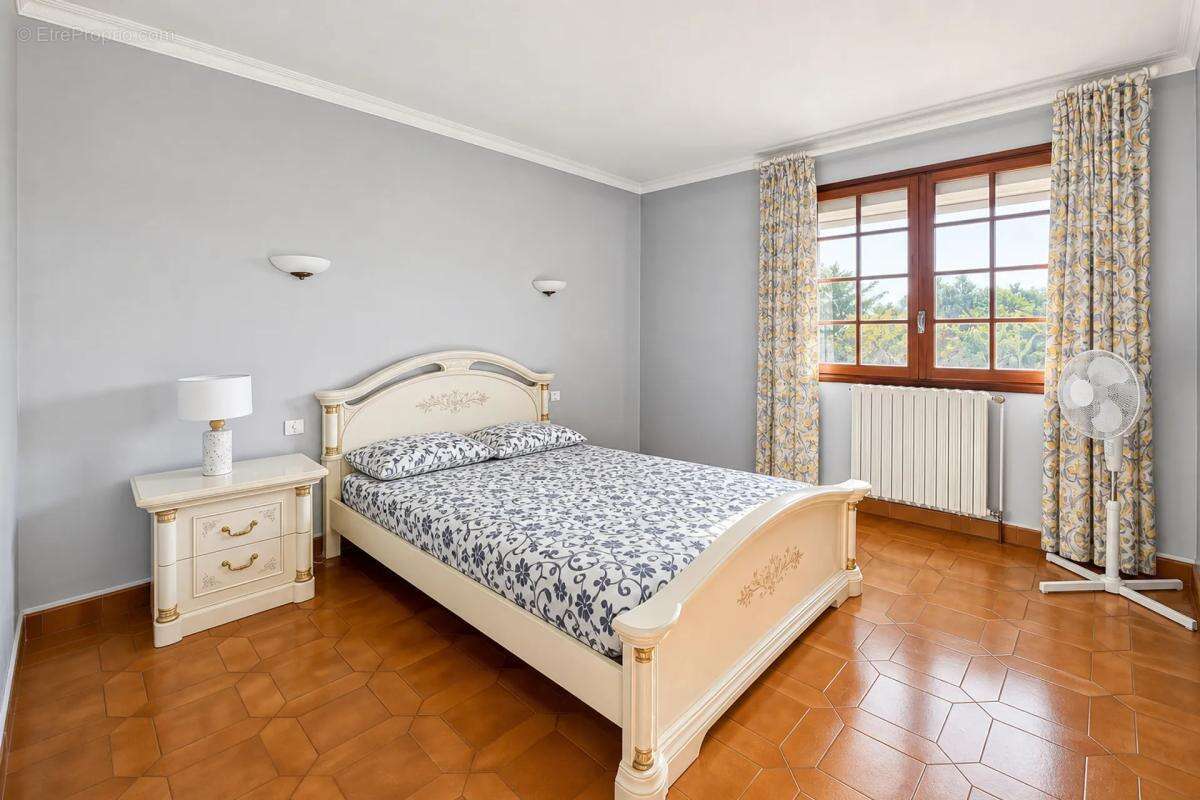 Maison spacieuse 8P jardin et piscine à Béziers - photo 19
