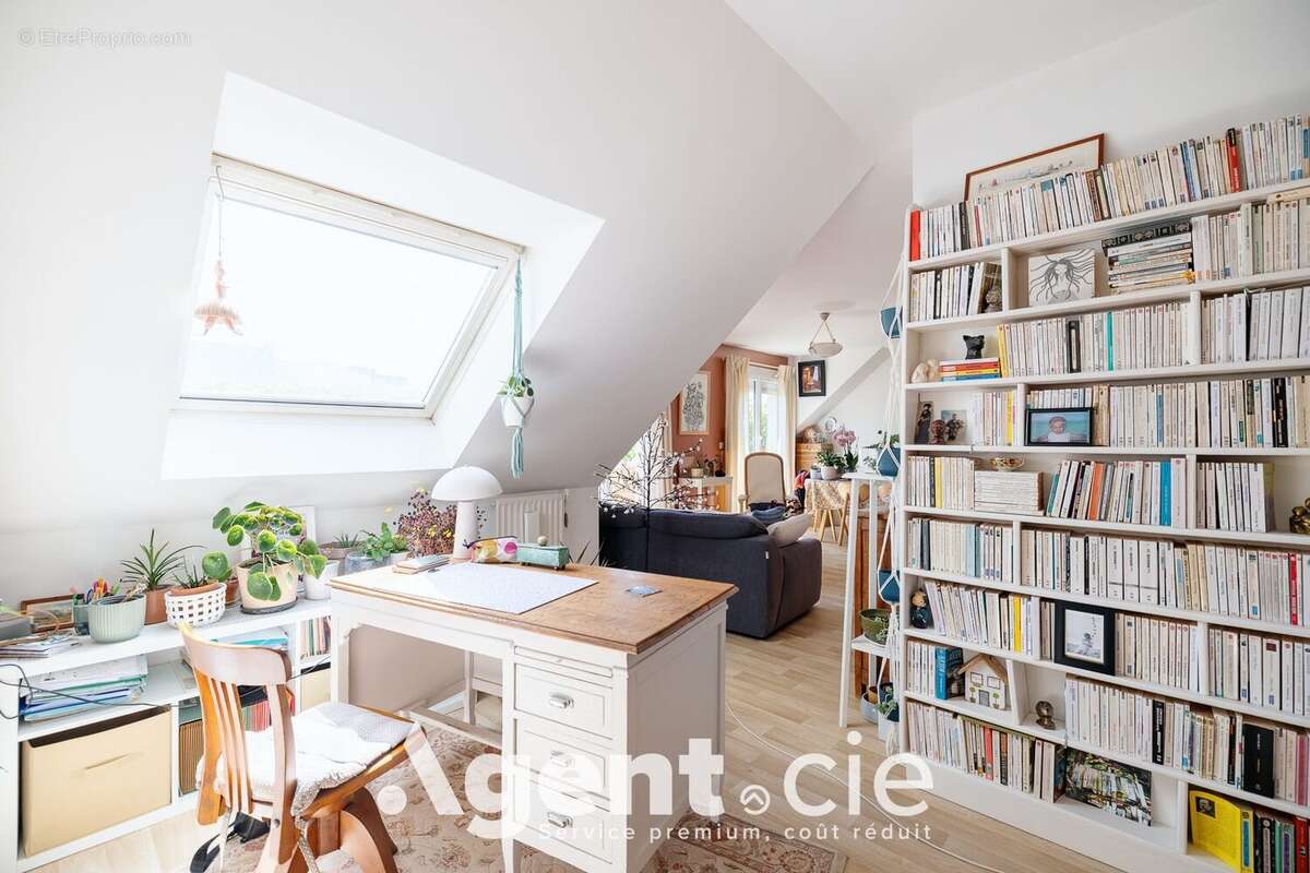 Appartement 70 m² à Caen  - photo 4