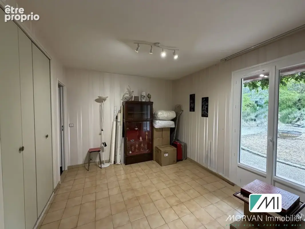 Maison 200 m² à Les Essarts-Le-Roi  - photo 8
