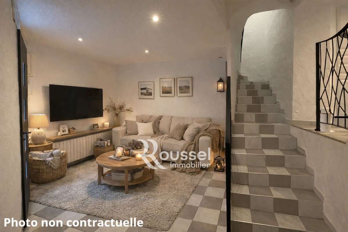 Maison à POUSSAN