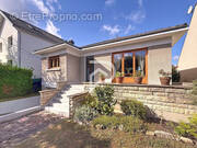 Maison à CHAMPS-SUR-MARNE