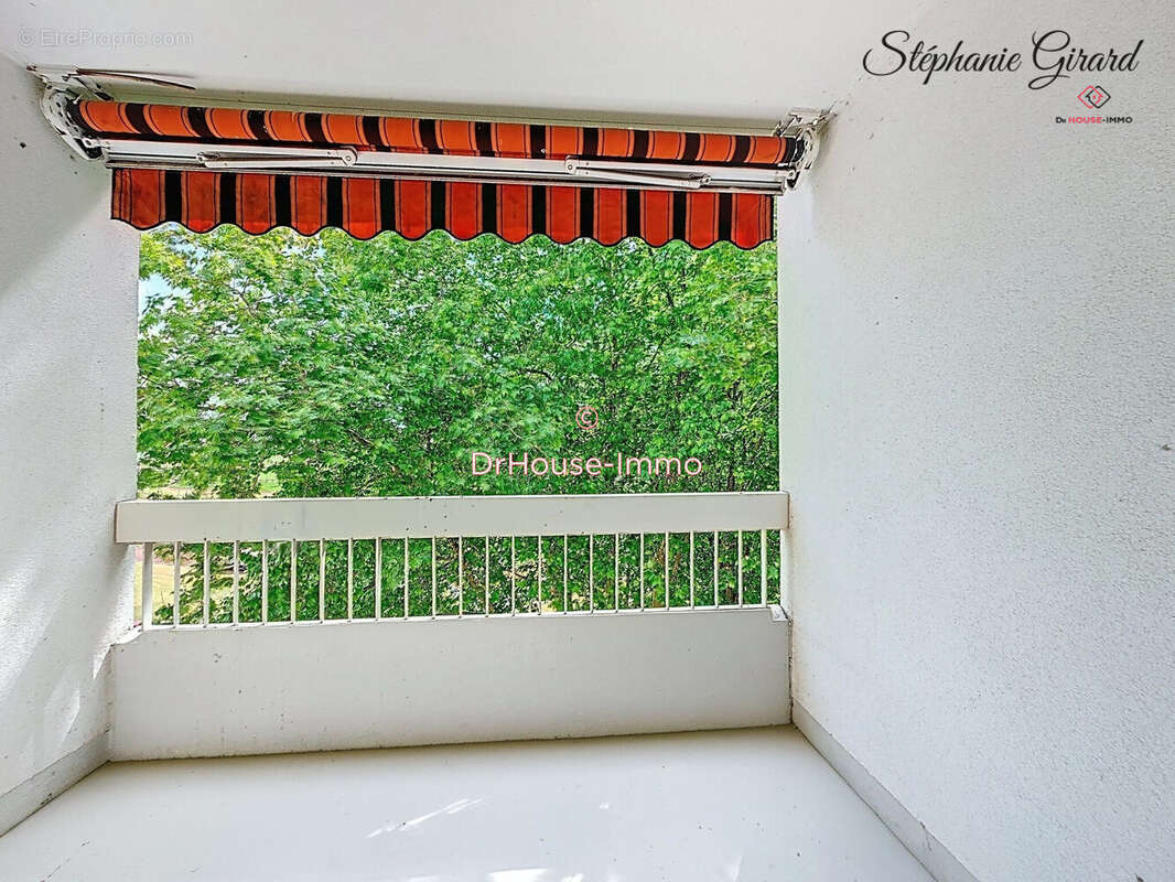 Appartement à FLEURY-LES-AUBRAIS