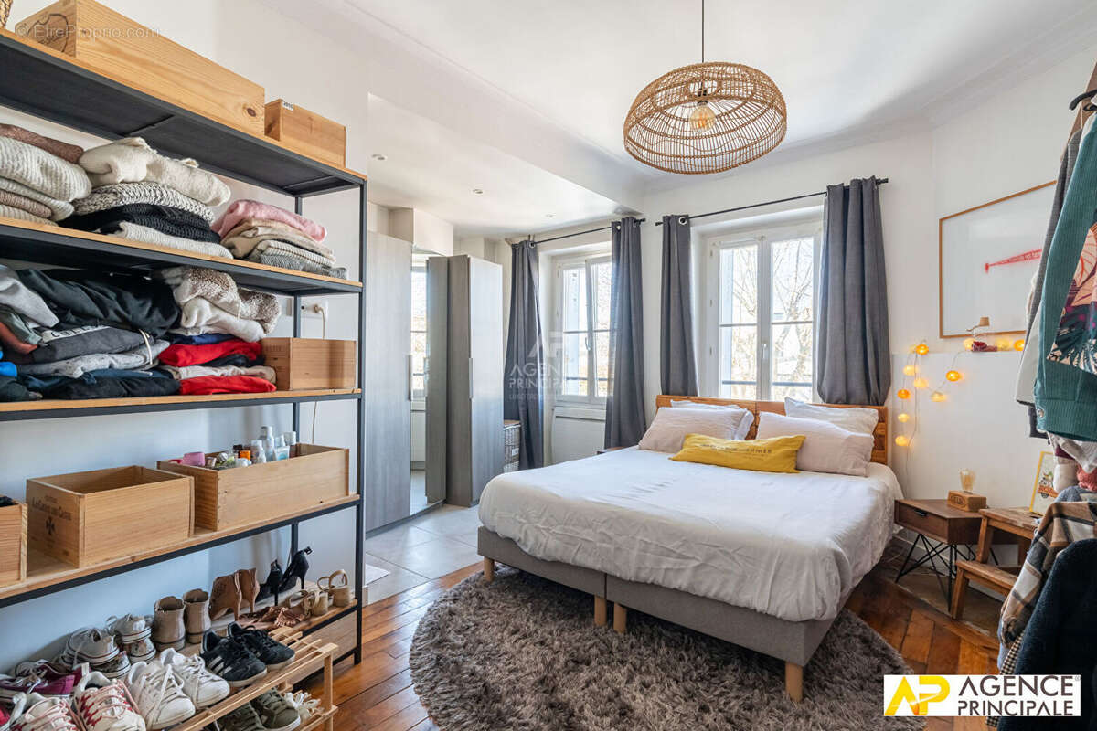 Appartement à MAISONS-LAFFITTE