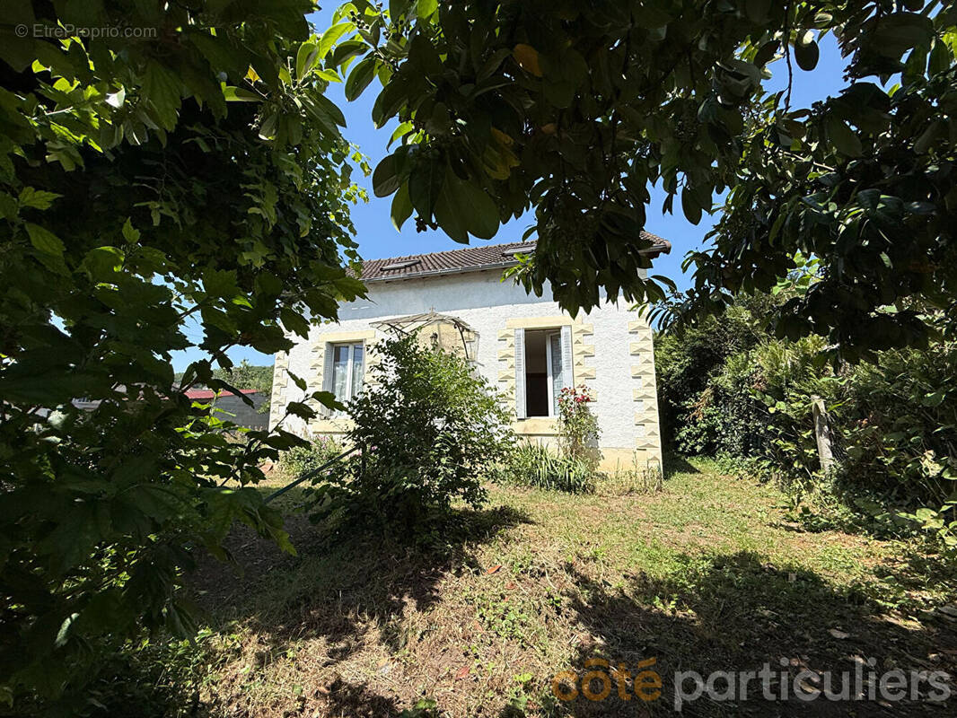 Maison à SAINT-AMAND-MONTROND
