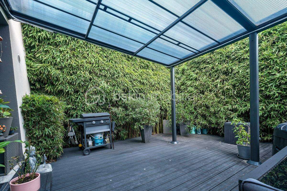 Maison à VILLEVAUDE