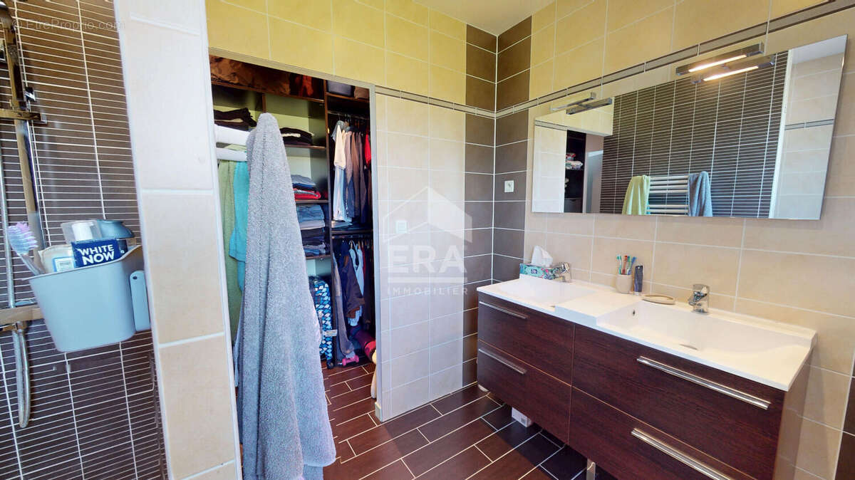 Maison à VIGNOUX-SUR-BARANGEON