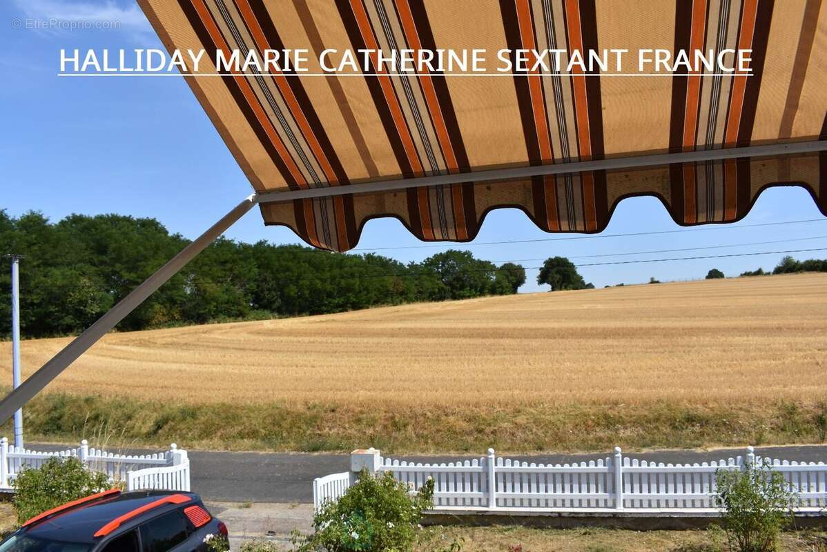 Maison position dominante vue degagee - photo 5