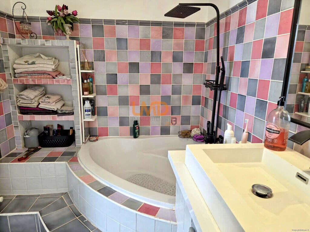 Maison à LA DESTROUSSE