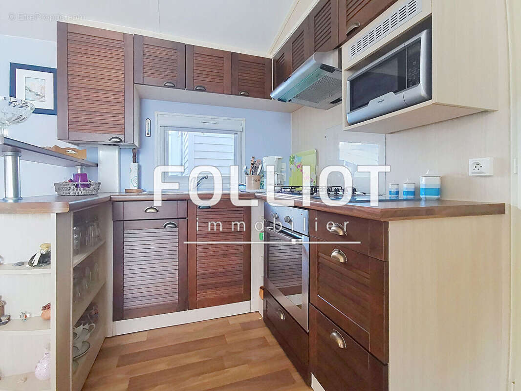 Maison à SAINT-PAIR-SUR-MER