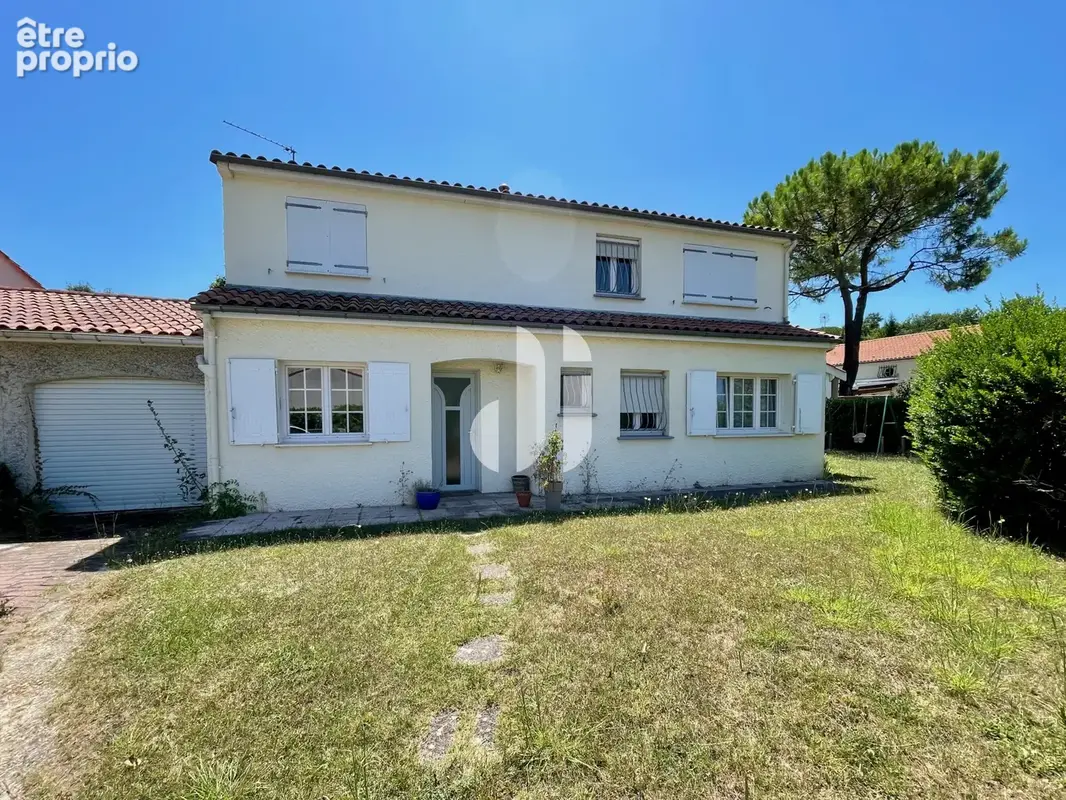 Maison Gradignan T7 - 177 m2, centre-ville, calme, jardin arboré. - photo 16