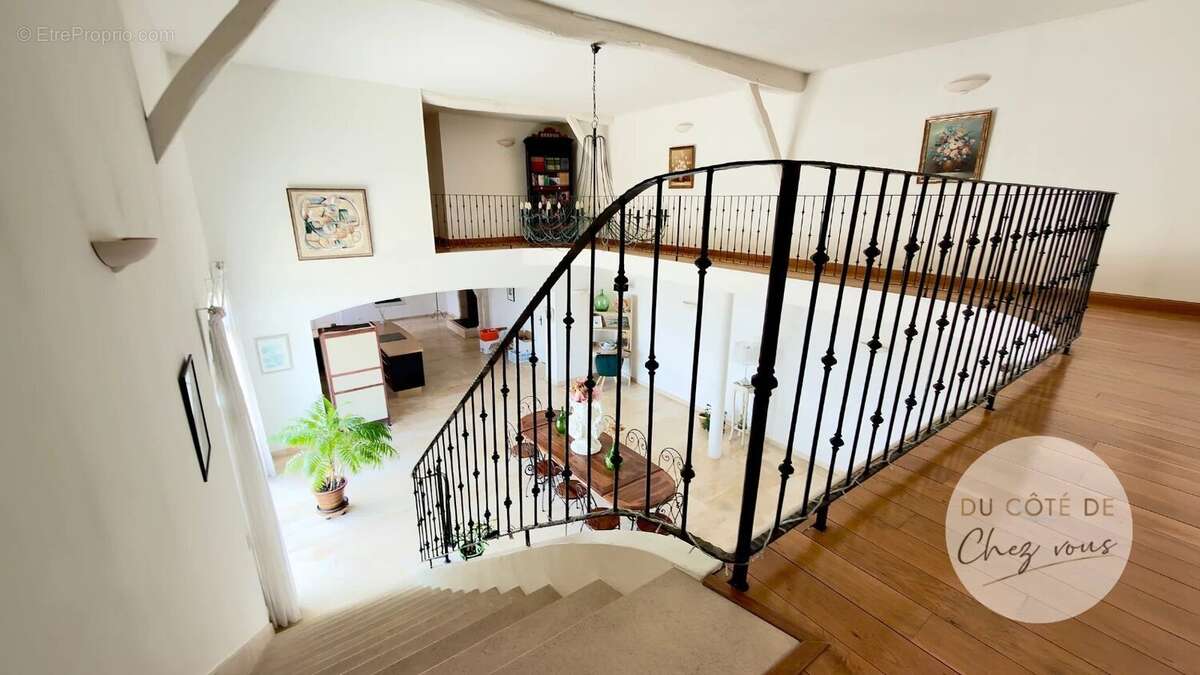 Acheter propriété d'exception 265m2 avec piscine - photo 10
