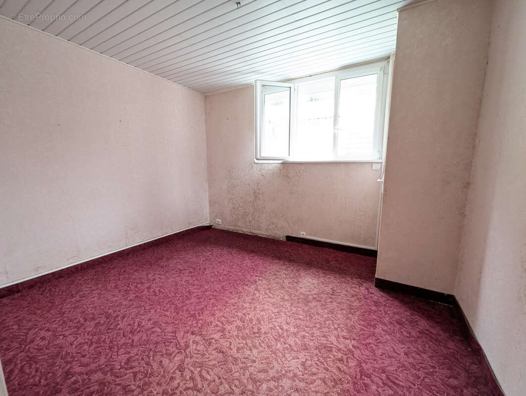 Appartement à SAINTES