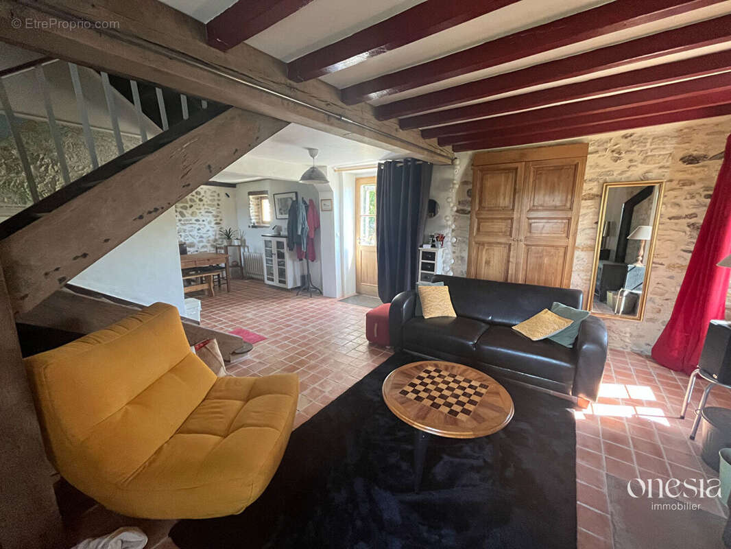 Maison à OLORON-SAINTE-MARIE
