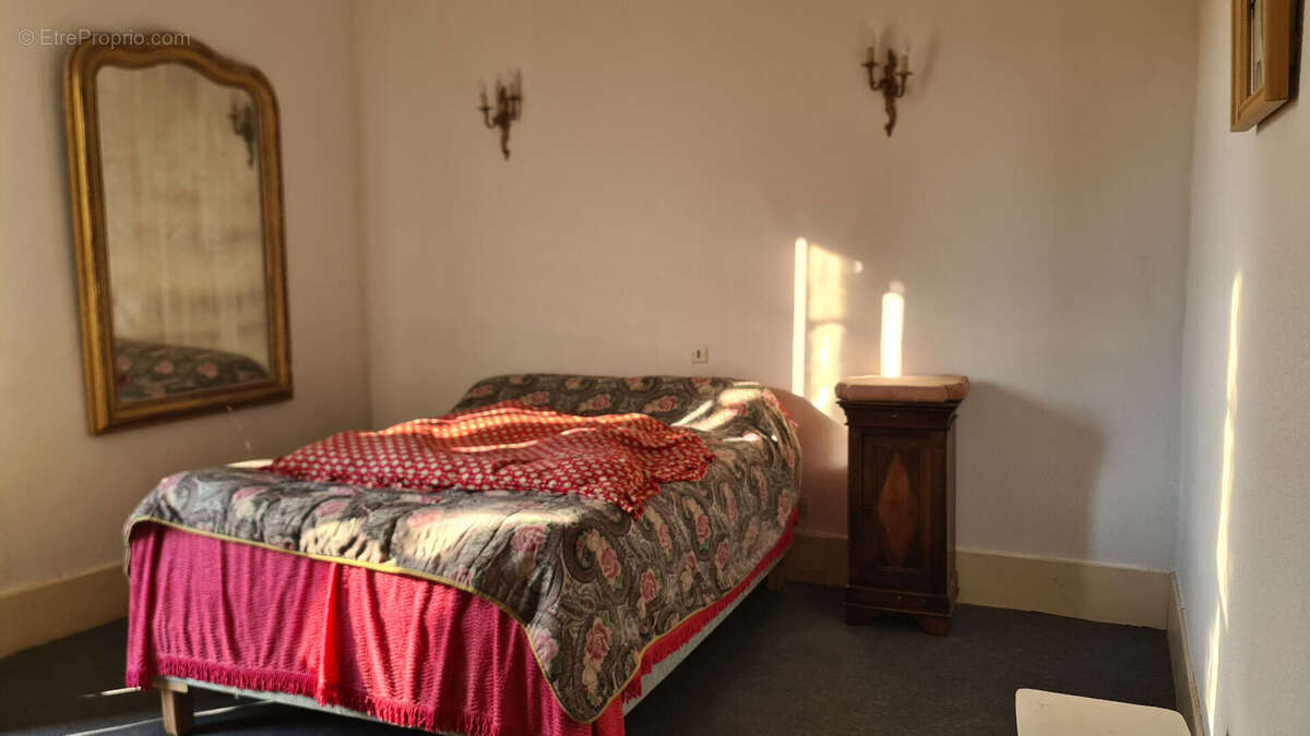 Maison à COURNONSEC