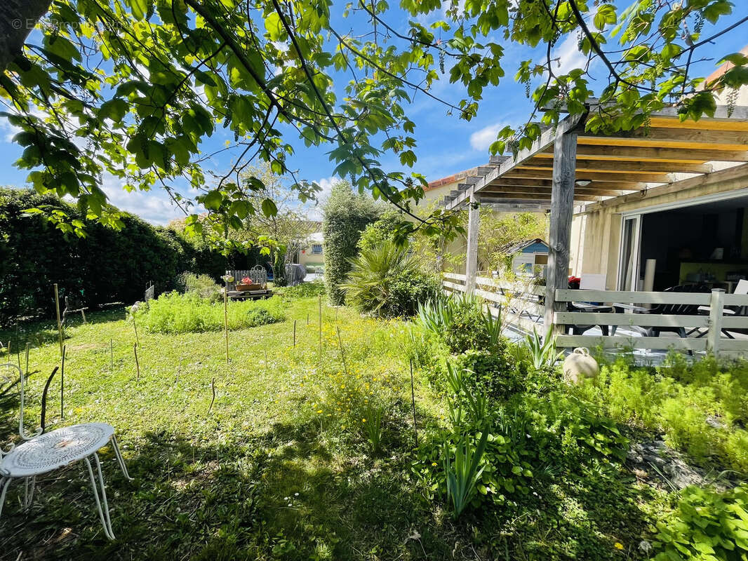 Maison à MIGNE-AUXANCES