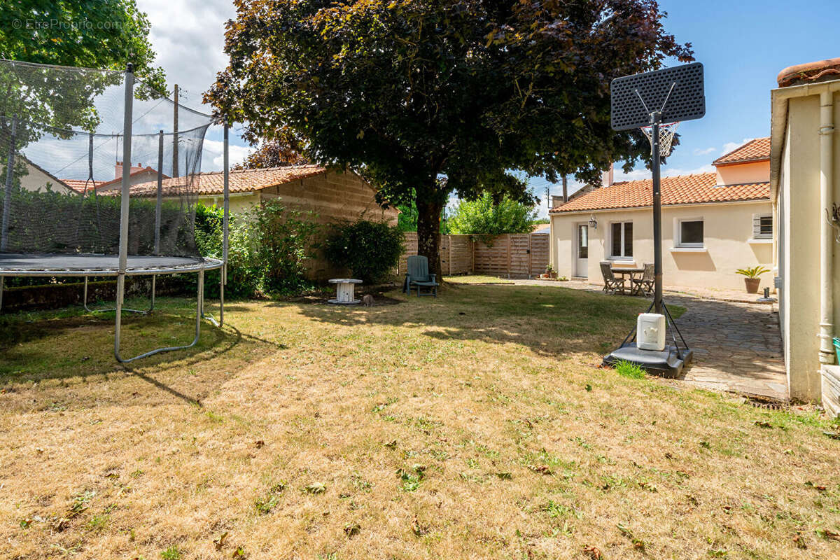 Maison à SAINT-PHILBERT-DE-GRAND-LIEU