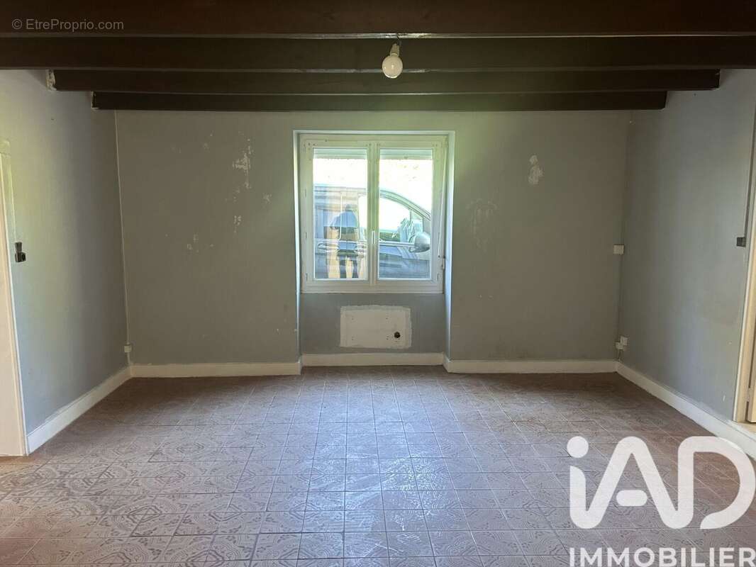 Photo 9 - Maison à MONTMOREAU-SAINT-CYBARD