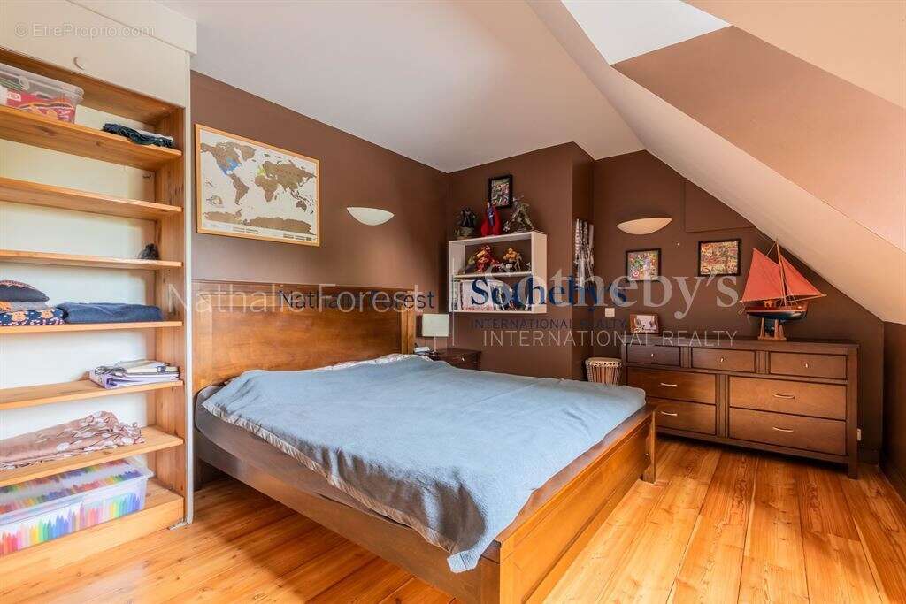 Maison à QUESNOY-SUR-DEULE