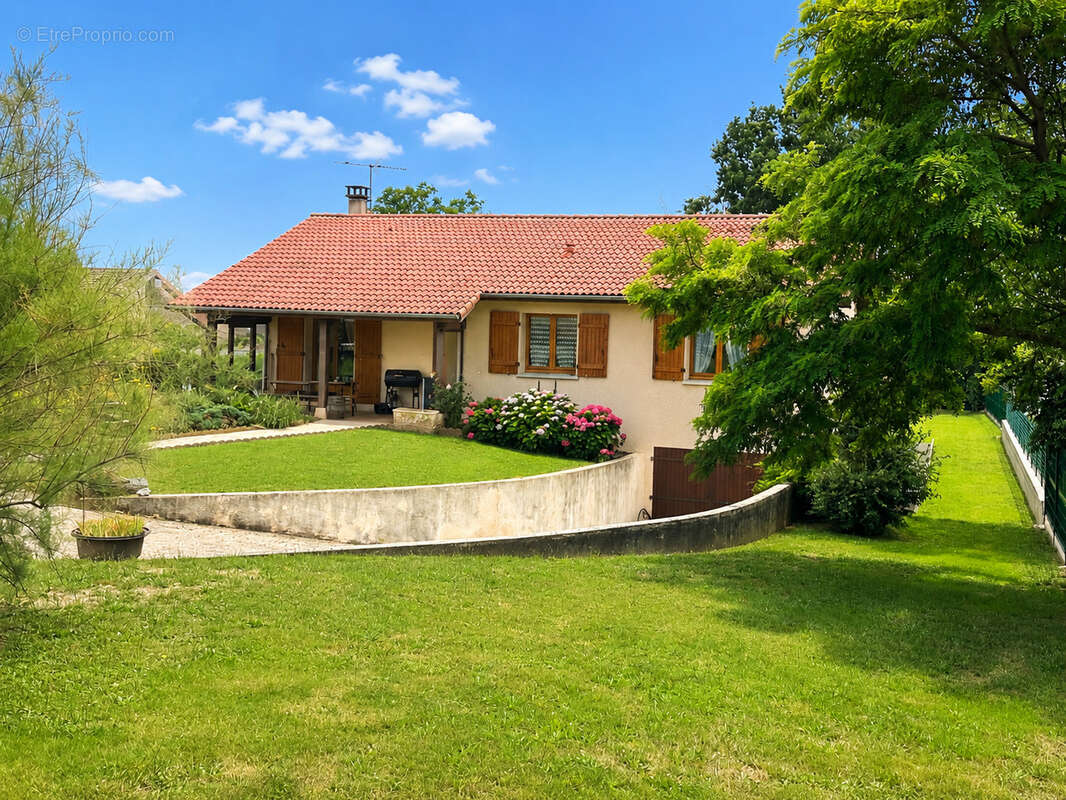 Maison à MIONS